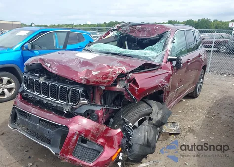 2025 Jeep Grand Cherokee Overland 4X4 z USA, uszkodzony, nr VIN 1C4RJHDG5S8642499